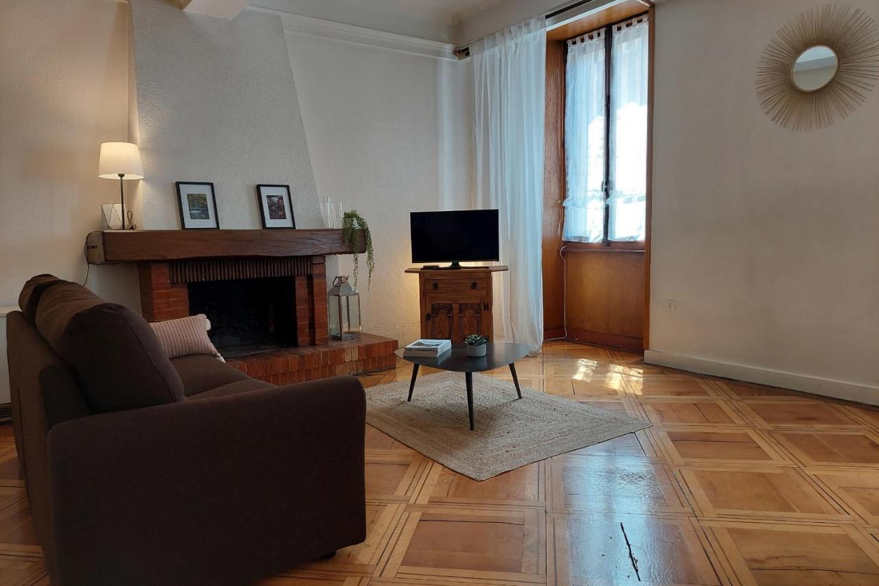 Le Vintage - Appartement En Plein Coeur De La Vieille Ville Анси Экстерьер фото