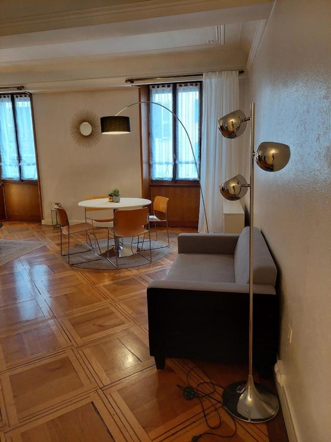 Le Vintage - Appartement En Plein Coeur De La Vieille Ville Анси Экстерьер фото